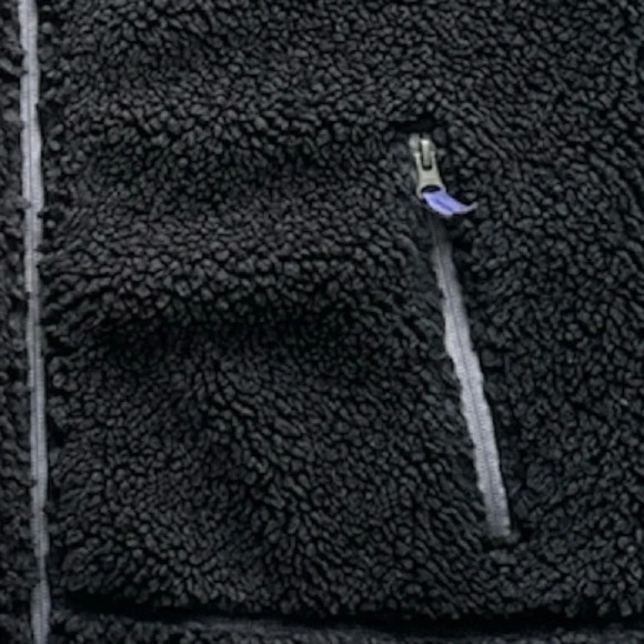 L.L. Bean Men’s Mountain Pile Fleece Vest Size M-Tall - Picture 6 of 12